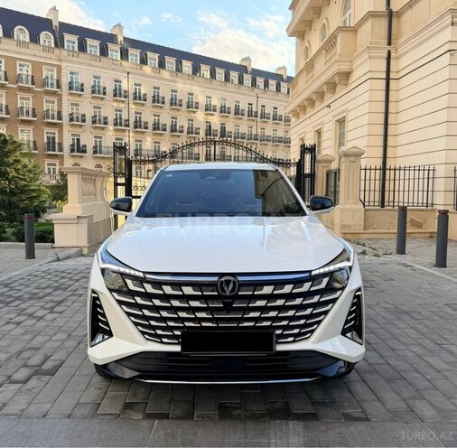 Changan  2025, 22,000 km - 1.5 l - Bakı