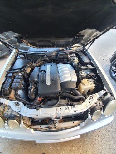 Mercedes E 270 2000, 366,000 km - 2.7 л - Bakı