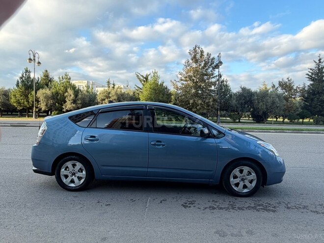 Toyota Prius 2009, 250,000 km - 1.5 л - Bakı