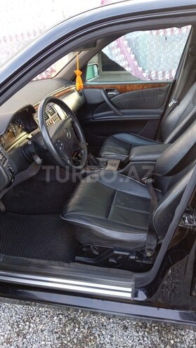 Mercedes E 220 1996, 345,500 km - 2.2 l - Goranboy