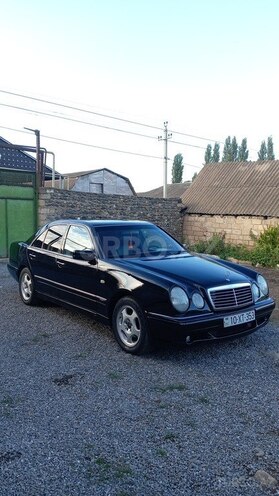 Mercedes E 220 1996, 345,500 km - 2.2 l - Goranboy