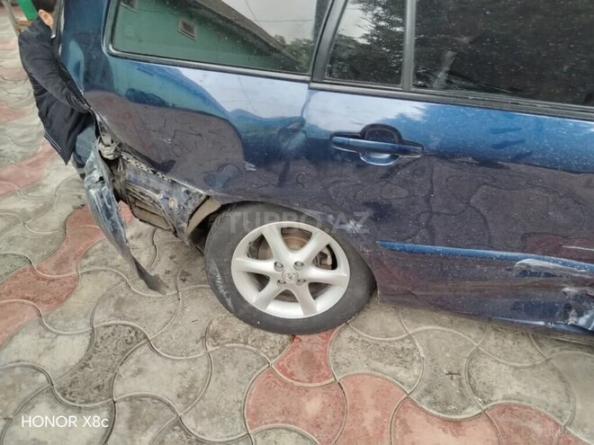 Toyota Corolla 2005, 305,000 km - 1.4 l - Cəlilabad