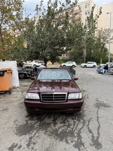 Mercedes C 180 1999, 358,000 km - 1.8 l - Bakı