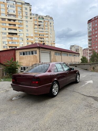 Mercedes C 180 1999, 358,000 km - 1.8 l - Bakı