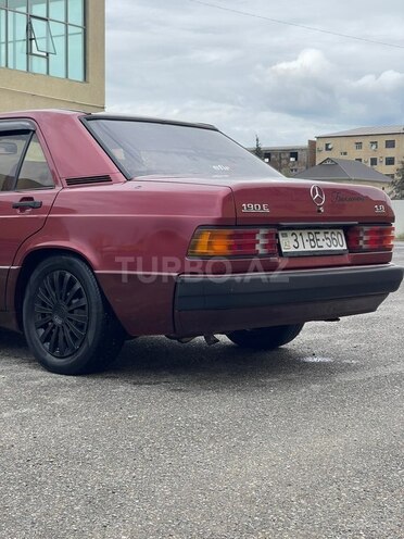 Mercedes 190 1991, 480,000 km - 1.8 l - Salyan
