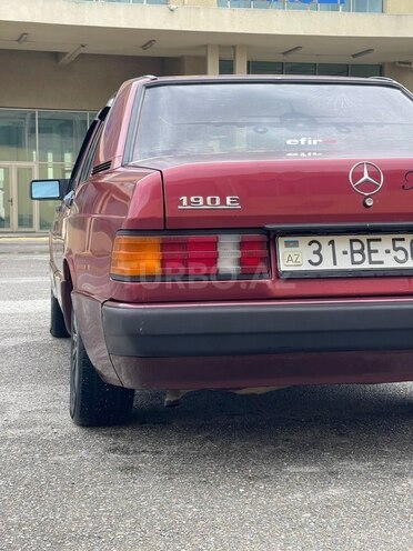 Mercedes 190 1991, 480,000 km - 1.8 l - Salyan