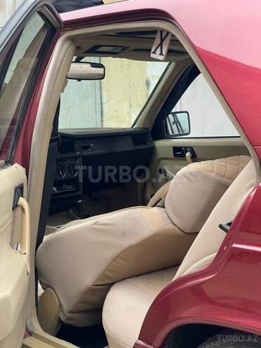 Mercedes 190 1991, 480,000 km - 1.8 l - Salyan