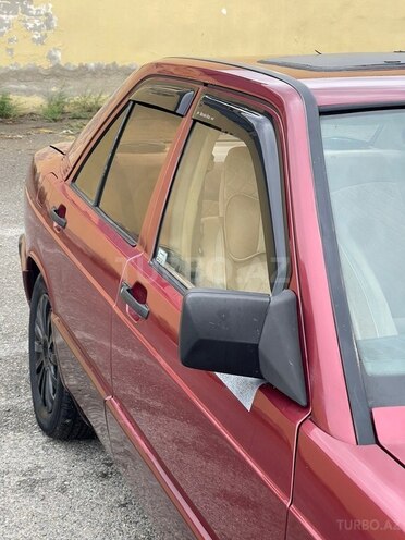 Mercedes 190 1991, 480,000 km - 1.8 l - Salyan