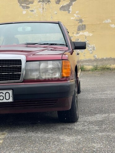 Mercedes 190 1991, 480,000 km - 1.8 l - Salyan