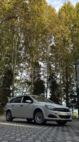Opel Astra 2006, 500,000 km - 1.7 l - Yevlax