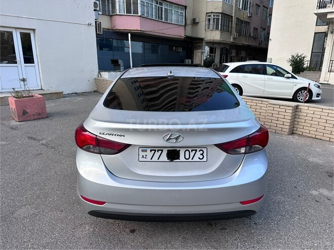 Hyundai Elantra 2015, 196,000 km - 1.8 л - Bakı