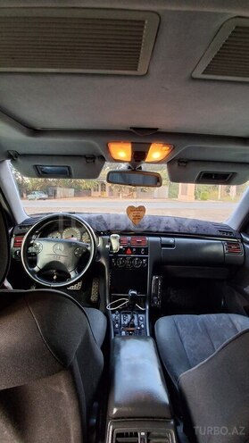 Mercedes E 220 2001, 340,000 km - 2.2 l - Tərtər