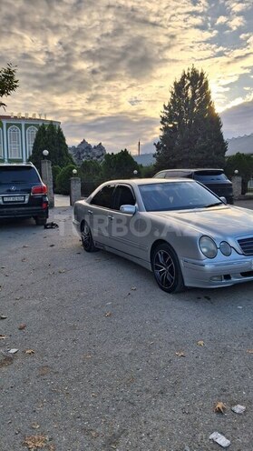 Mercedes E 220 2001, 340,000 km - 2.2 l - Tərtər