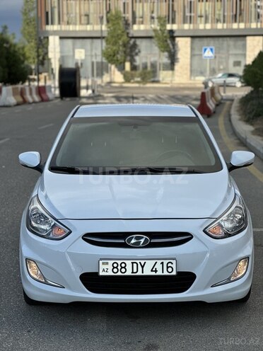 Hyundai Accent 2017, 130,000 km - 1.4 л - Bakı