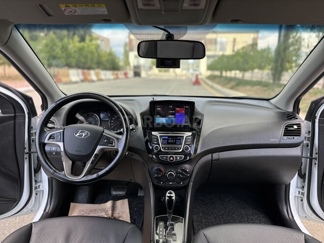Hyundai Accent 2017, 130,000 km - 1.4 л - Bakı