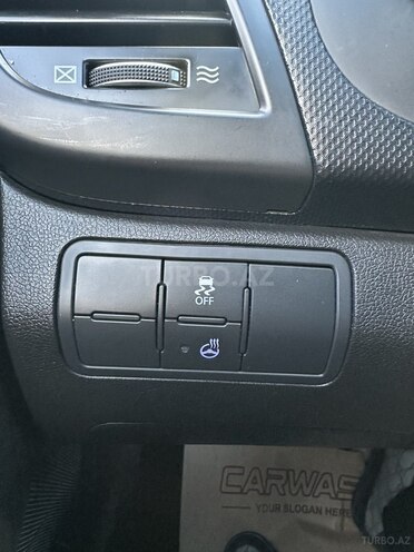 Hyundai Accent 2017, 130,000 km - 1.4 л - Bakı