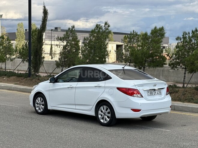Hyundai Accent 2017, 130,000 km - 1.4 л - Bakı
