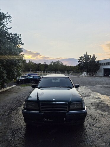 Mercedes C 250 1995, 425,000 km - 2.5 л - Bakı