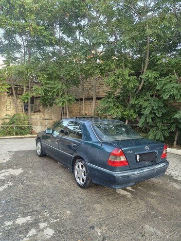 Mercedes C 250 1995, 425,000 km - 2.5 л - Bakı