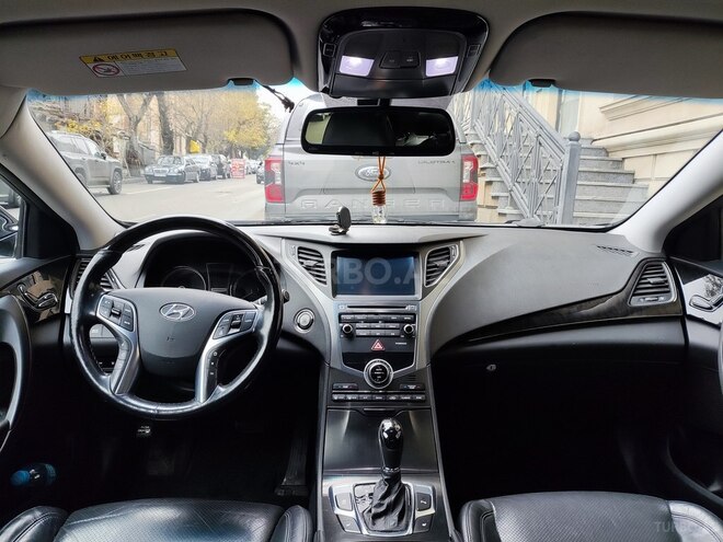 Hyundai Grandeur 2014, 234,800 km - 2.2 л - Bakı