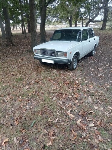 LADA (VAZ) 2107 2004, 247,500 km - 1.6 л - Xudat