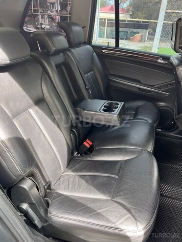 Mercedes GL 500 4MATIC 2009, 271,000 km - 5.5 л - Sumqayıt