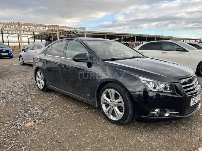 Chevrolet Cruze 2013, 291,756 km - 1.4 л - Yevlax