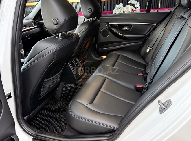BMW 330 2017, 61,000 km - 2.0 л - Bakı