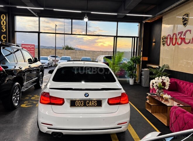 BMW 330 2017, 61,000 km - 2.0 л - Bakı