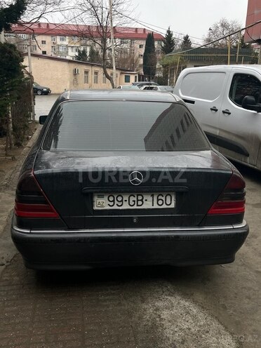 Mercedes C 240 1999, 429,000 km - 2.4 l - Sumqayıt
