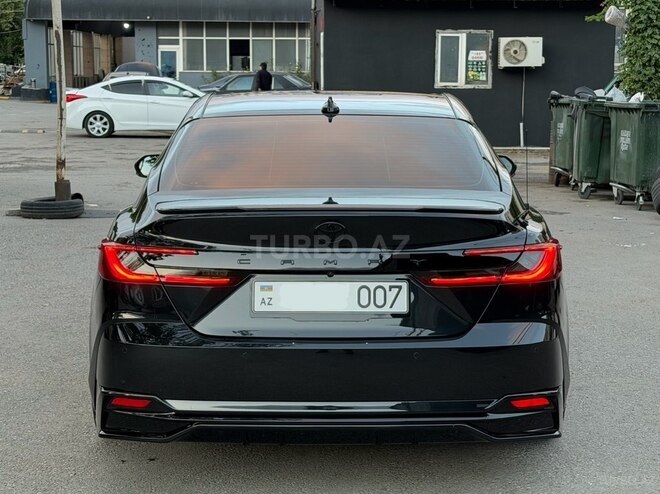 Toyota Camry 2025, 15,000 km - 2.0 л - Bakı