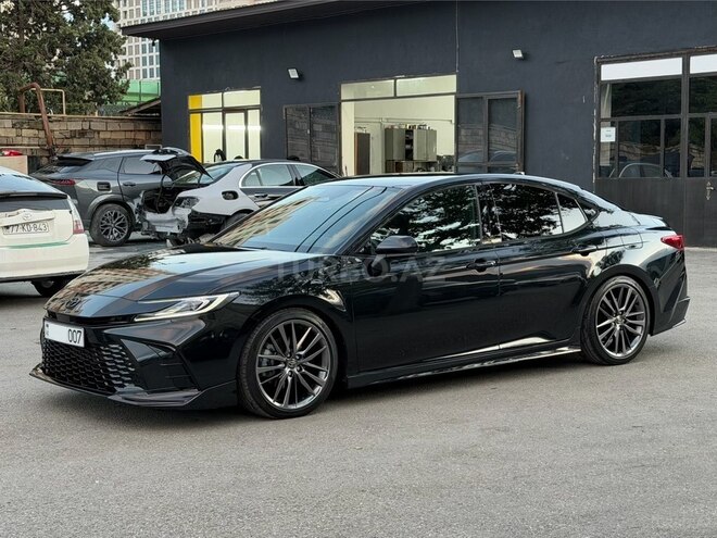 Toyota Camry 2025, 15,000 km - 2.0 л - Bakı