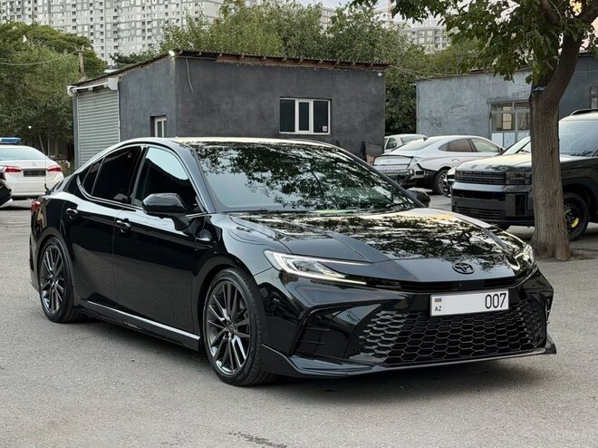 Toyota Camry 2025, 15,000 km - 2.0 л - Bakı