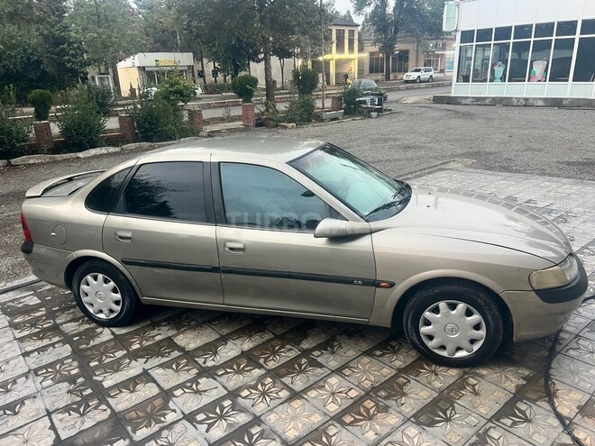Opel Vectra 1998, 350,000 km - 1.8 л - Masallı