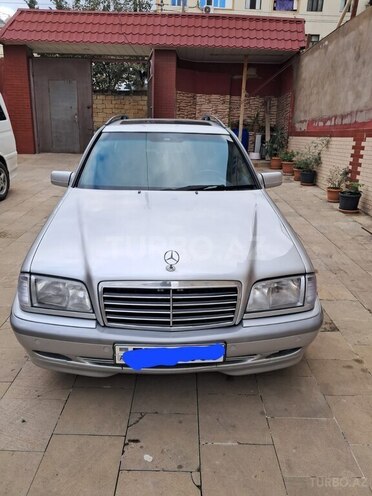 Mercedes C 220 2000, 340,868 km - 2.2 л - Bakı