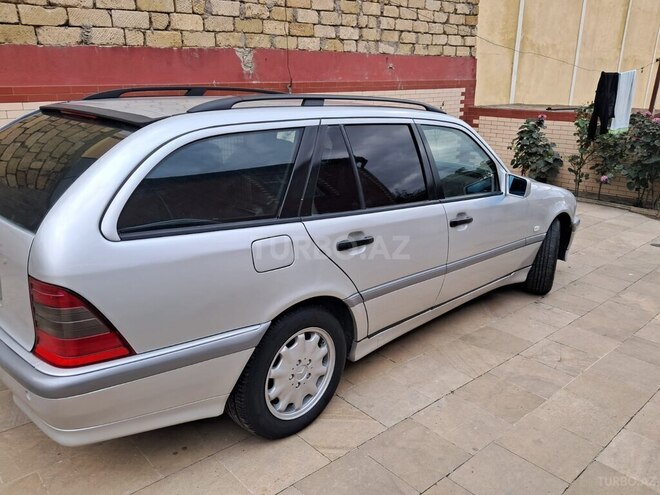 Mercedes C 220 2000, 340,868 km - 2.2 л - Bakı