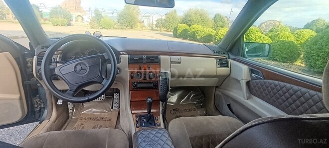 Mercedes E 280 1997, 295,784 km - 2.8 л - Xaçmaz