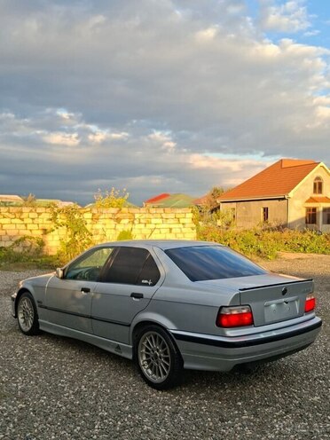BMW 320 1997, 24,758 km - 2.0 l - Bakı
