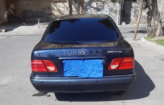 Mercedes E 200 1998, 420,000 km - 2.0 л - Bakı