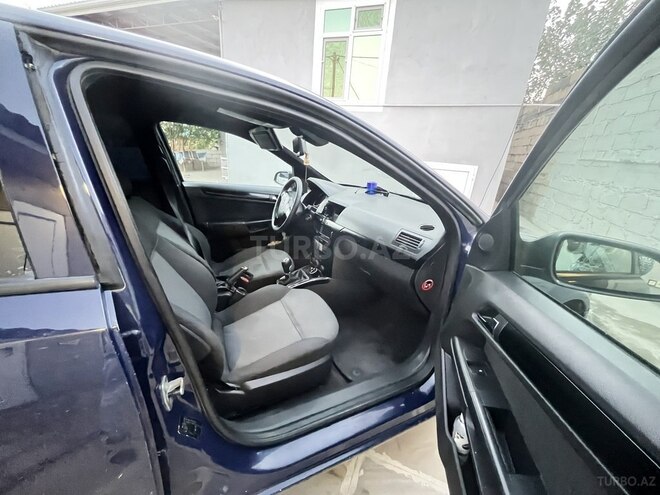 Opel Astra 2006, 419,523 km - 1.3 л - Bakı