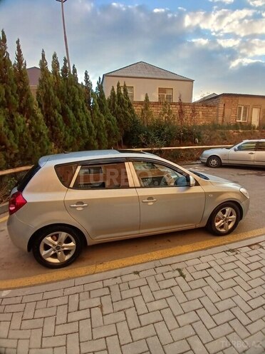 Kia Ceed 2007, 332,000 km - 1.6 л - Bakı