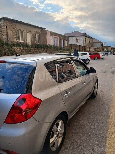 Kia Ceed 2007, 332,000 km - 1.6 л - Bakı
