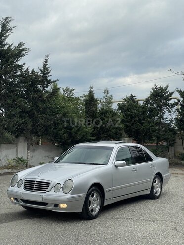 Mercedes E 240 1999, 410,000 km - 2.4 л - Bakı