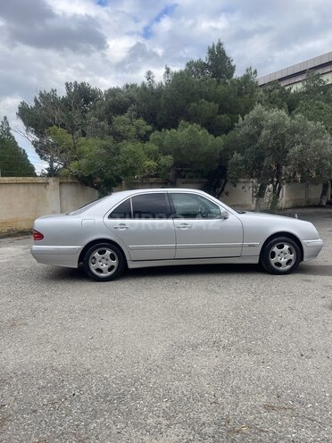 Mercedes E 240 1999, 410,000 km - 2.4 л - Bakı