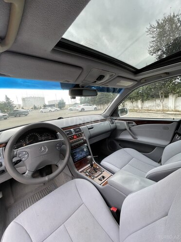 Mercedes E 240 1999, 410,000 km - 2.4 л - Bakı