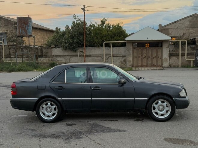 Mercedes C 180 1996, 270,000 km - 1.8 л - Bakı