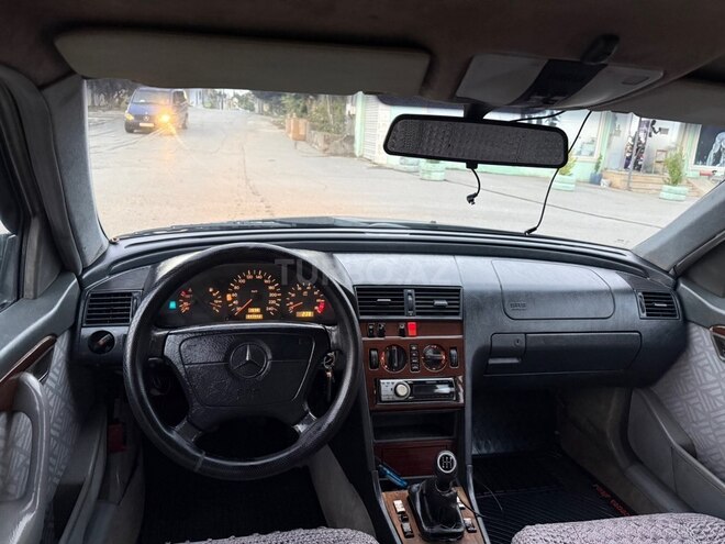 Mercedes C 180 1996, 270,000 km - 1.8 л - Bakı