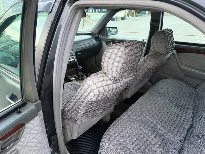 Mercedes C 180 1996, 270,000 km - 1.8 л - Bakı