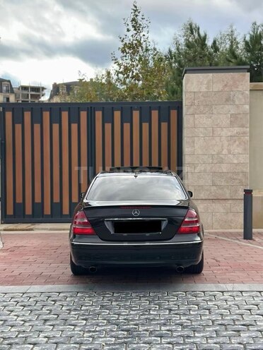 Mercedes E 320 2004, 324,000 km - 3.2 l - Bakı