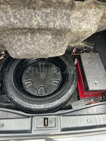 Mercedes E 320 2004, 324,000 km - 3.2 l - Bakı